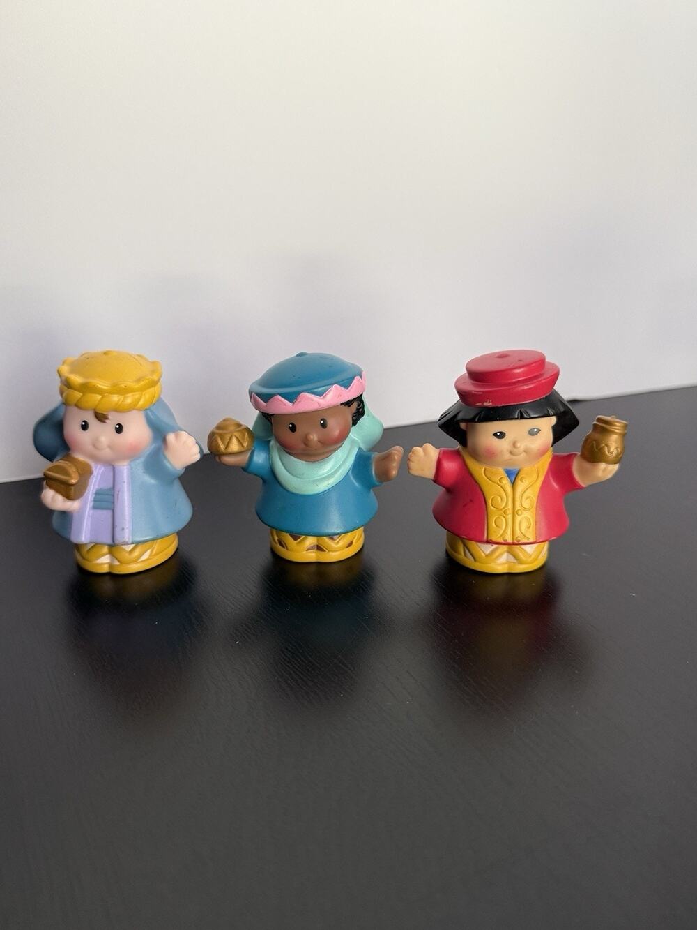 Vintage 2001 Fisher Price Little People Nativity 3 Wise Men Magi Figures Lot